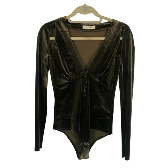 Makers of Dreams Tops - Makers of Dreams Brown Cutout Shoulder Velvet Bodysuit Size M